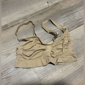 SKIMS Kim Kardashian sculpting bralette medium new without tags